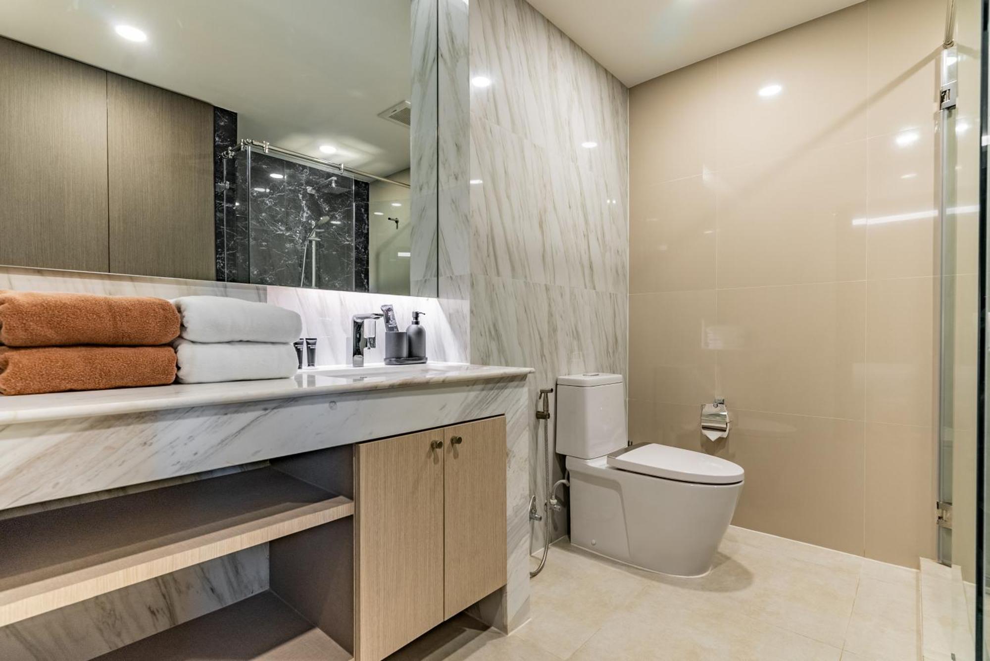 Panora Condo By Villacarte Surin Beach  Room photo